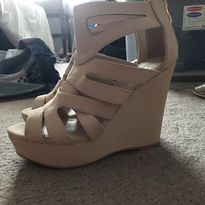 blush pink wedges